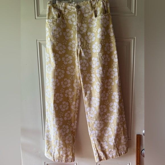 Holiday The Label High Waisted Print Denim Pants - Picture 4 of 14